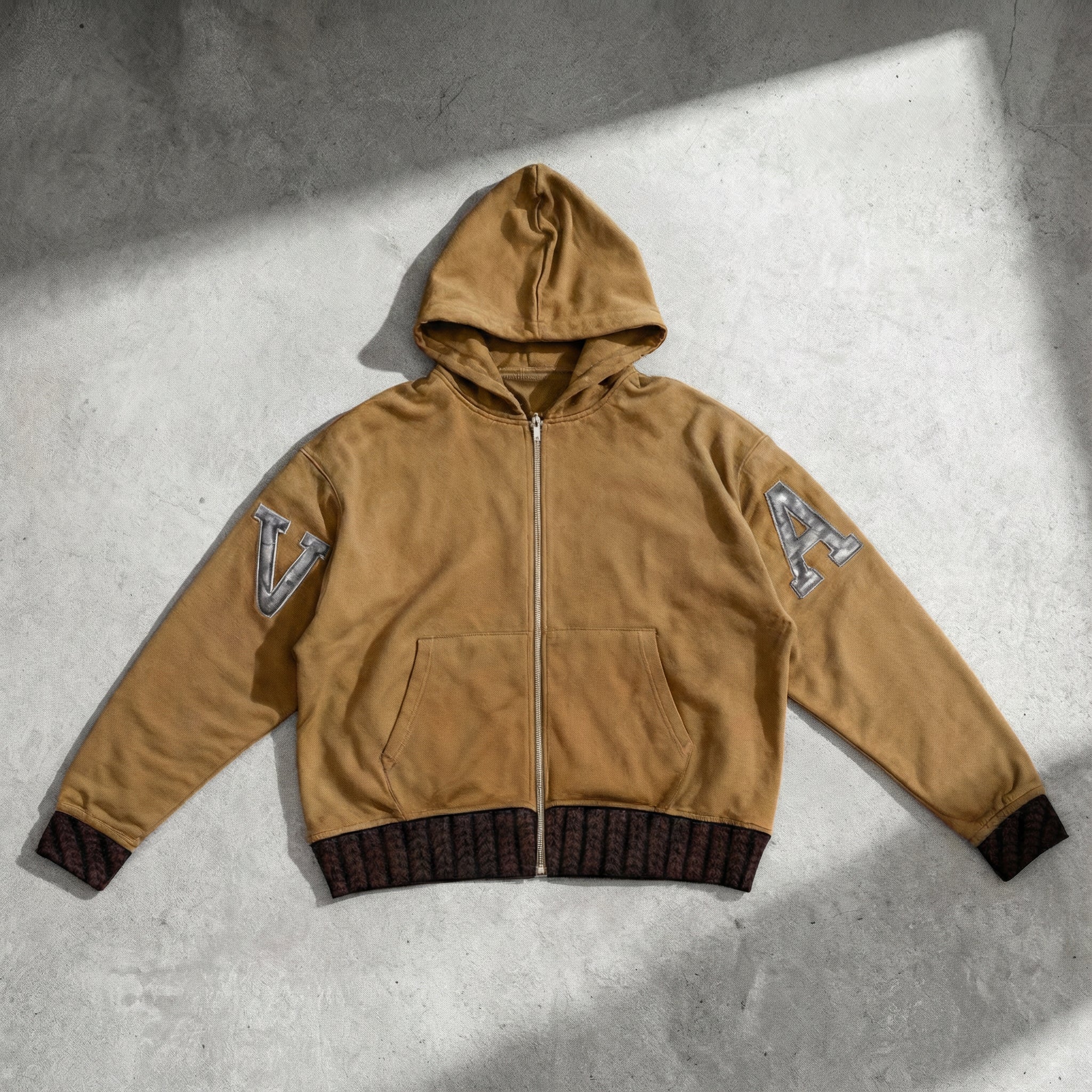 Fitted V.A. Zip-up Jacket